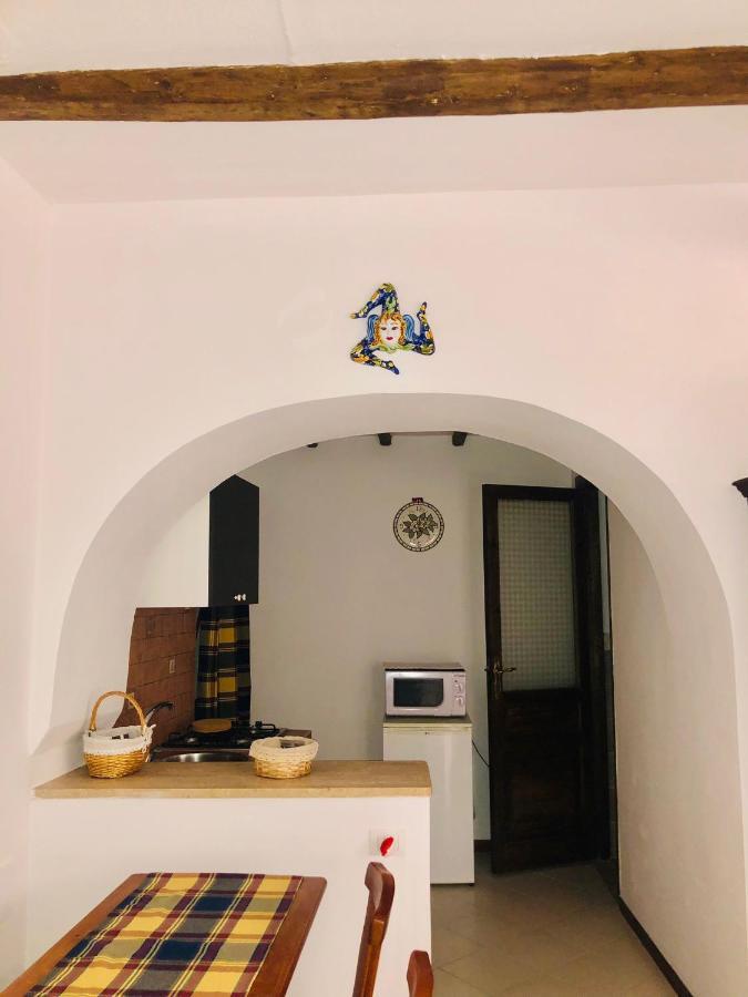 シラクーサ La Casa Di Miriamヴィラ エクステリア 写真